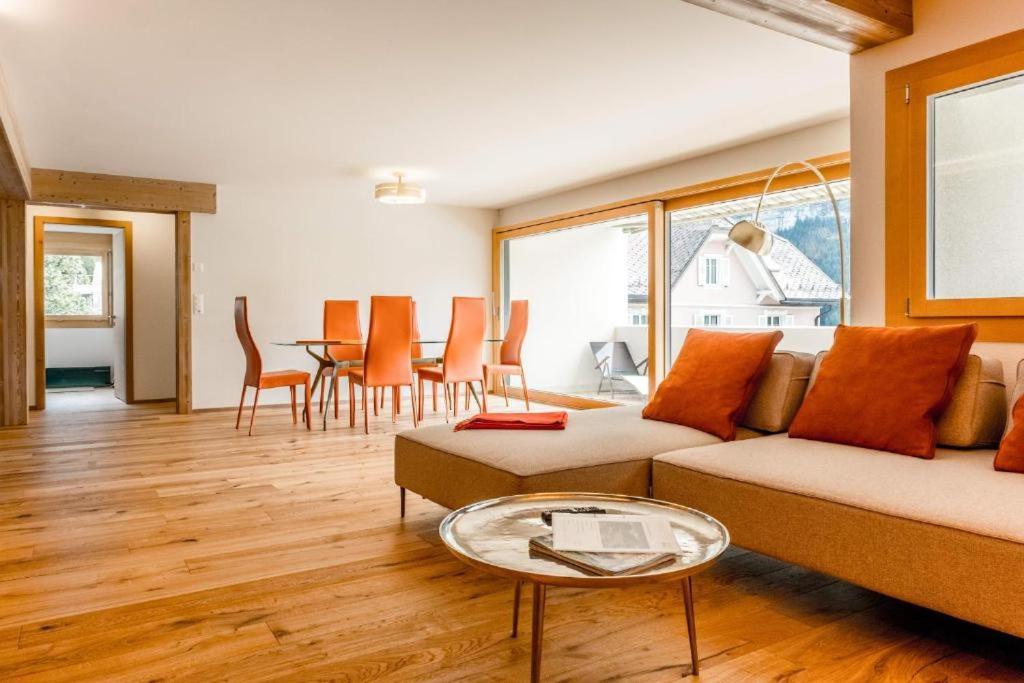 Eiger Panoramica - Aare Jungfrau Ag Appartement Grindelwald Buitenkant foto